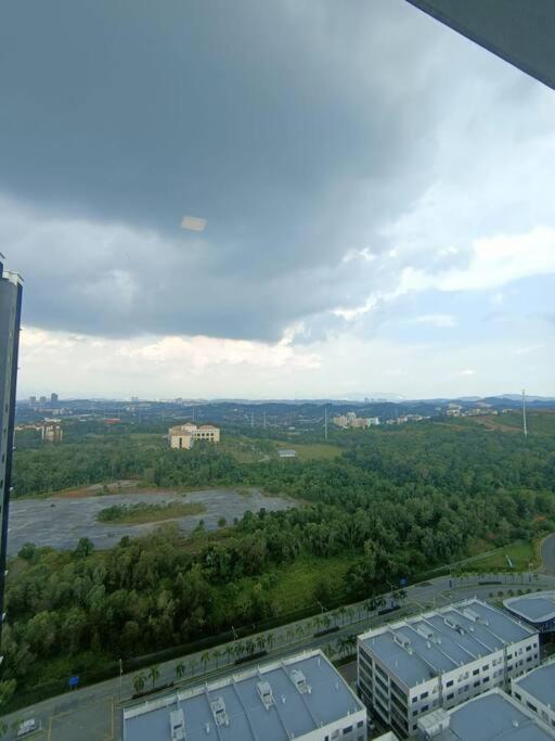 Conezion, Nice View, Beside Ioi City Mall, Opposite Hospital Serdang, Beside Uniteen And Upm, Путраджая Экстерьер фото